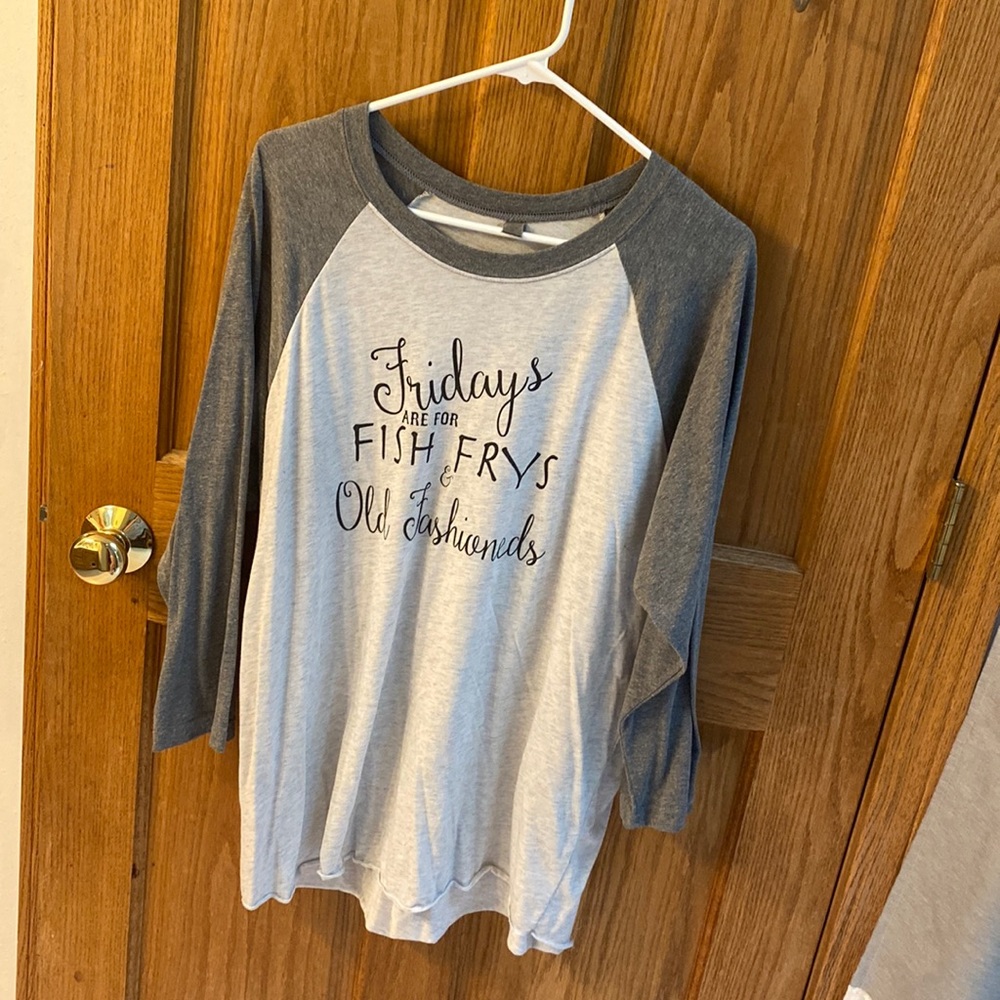Baseball tee